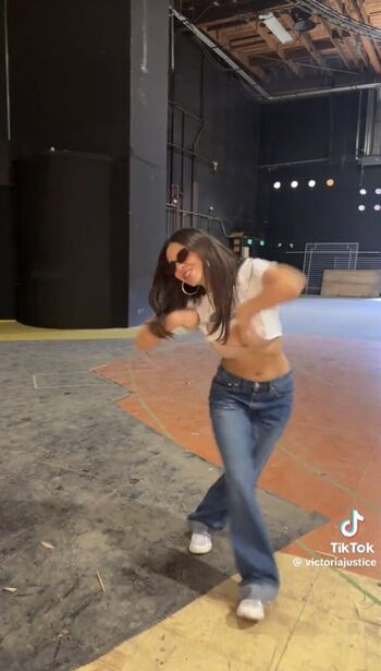 🔥 Victoria justice  page leaked private photo uncensored full