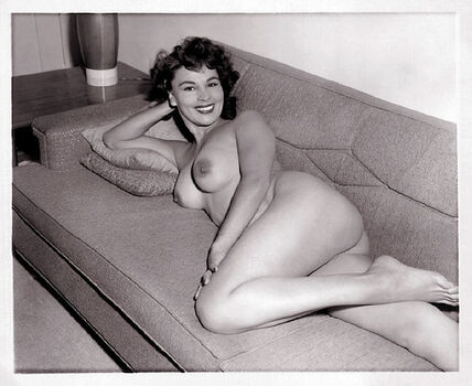 🔥 Vintage starlets leaked private photo uncensored full