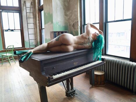🔥 Vintage page leaked private photo uncensored full
