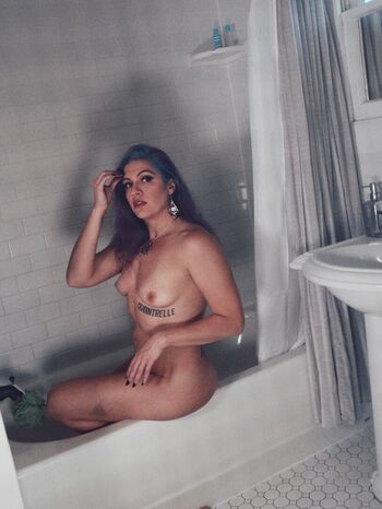 🔥 Vintage page leaked private photo uncensored full