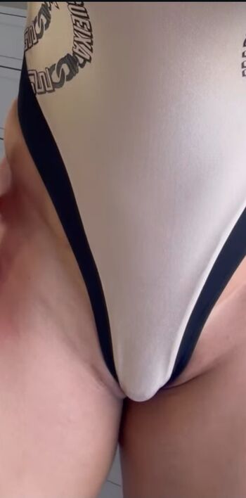 🔥 Vivi winkler page leaked private photo uncensored full