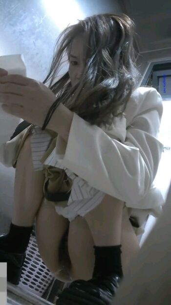 🔥 Voyeur asian pissing toilet amp upskirts only page leaked private photo uncensored full