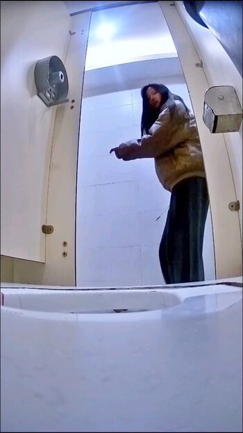 🔥 Voyeur asian pissing toilet amp upskirts only leaked private photo uncensored full