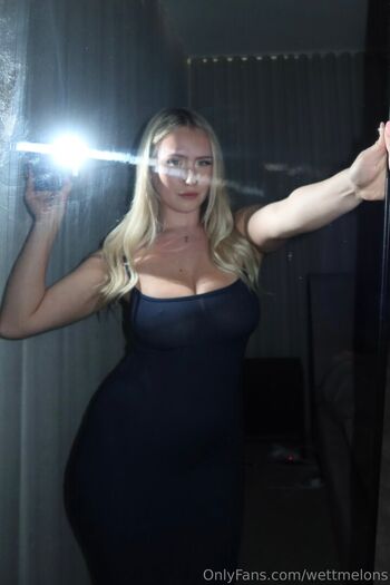 🔥 Wettmelons  page leaked private photo uncensored full