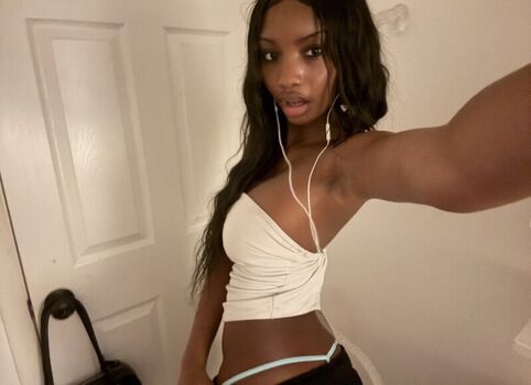 🔥 Women with long torso leaked private photo uncensored full