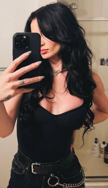 🔥 Wwe paige leaked private photo uncensored full