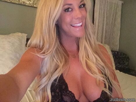 🔥 Xogisele page leaked private photo uncensored full
