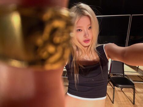 🔥 Yoonchae leaked private photo uncensored full