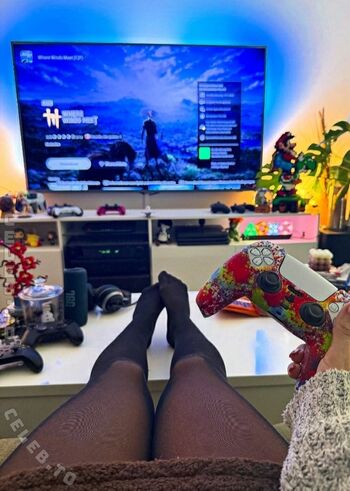 🔥 Yve gaming page leaked private photo uncensored full