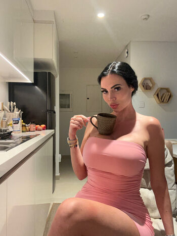 🔥 Yvonne bar  page leaked private photo uncensored full