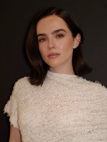 🔥 Zoey deutch page leaked private photo uncensored full